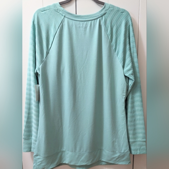 MATERNITY, A:GLOW, Tunic Sweatshirt, Mint, Size Large. - Picture 6 of 9